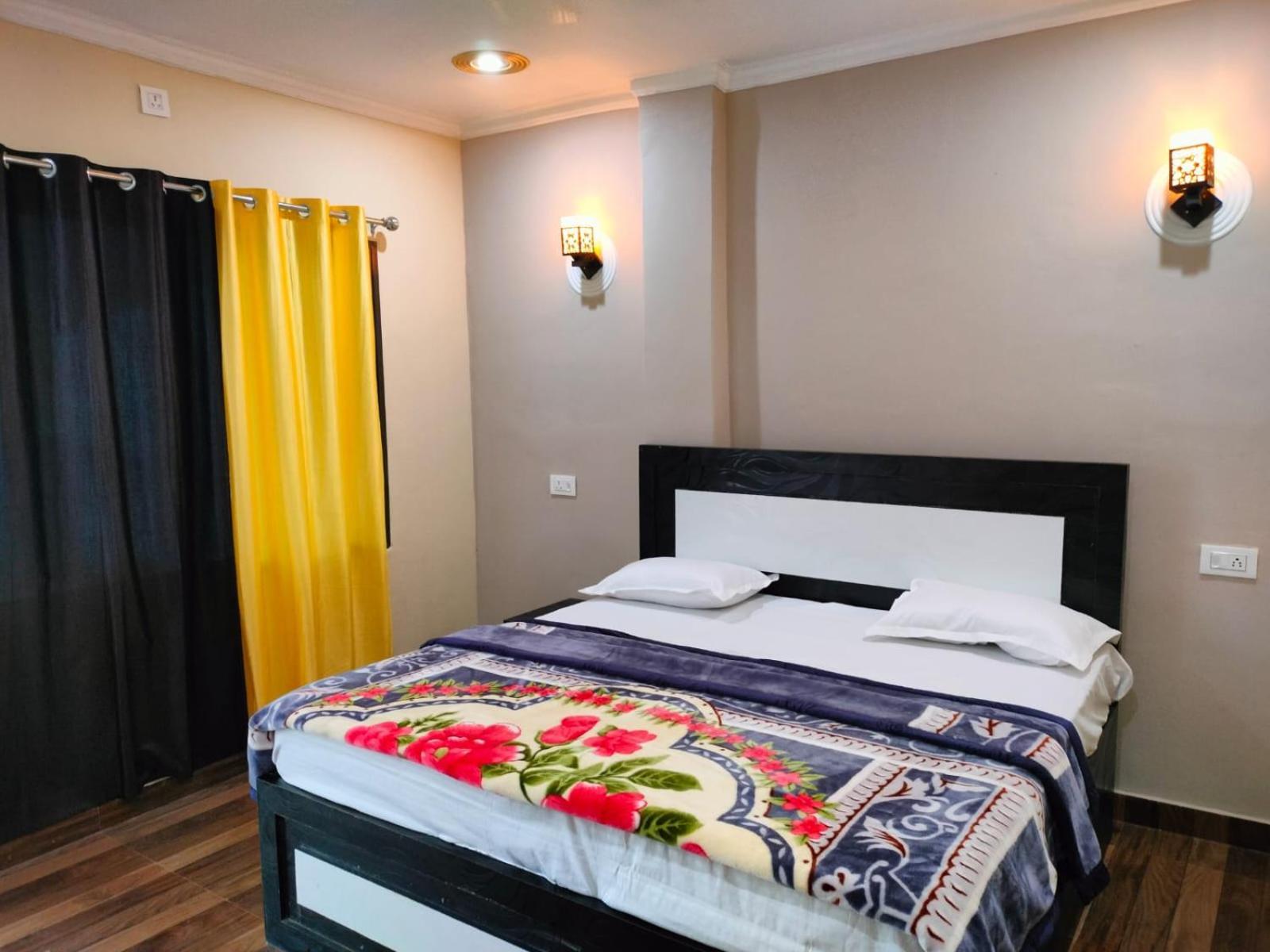 Mohit Paying Guest House Varanasi Dış mekan fotoğraf